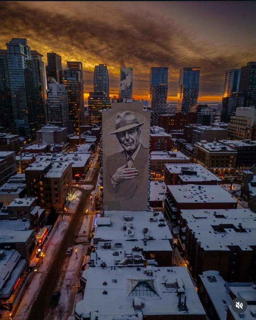 Hello,crescent Montreal